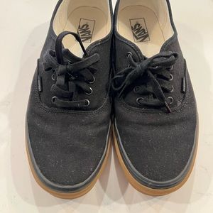 VANS AUTHENTIC LOW